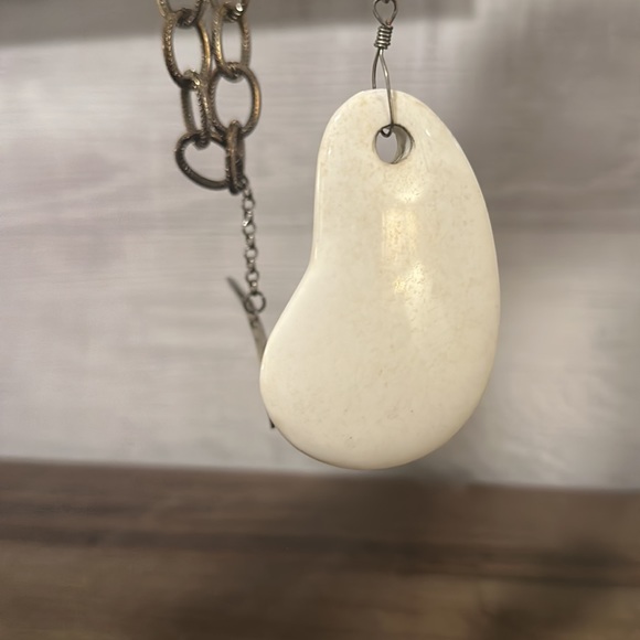Stone chain pendant necklace - Picture 3 of 4